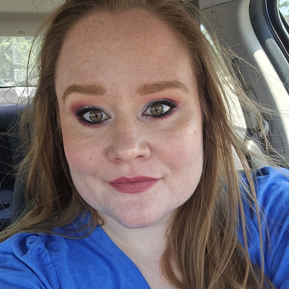 Meet your Posher, Susan - Picture 2 of 2